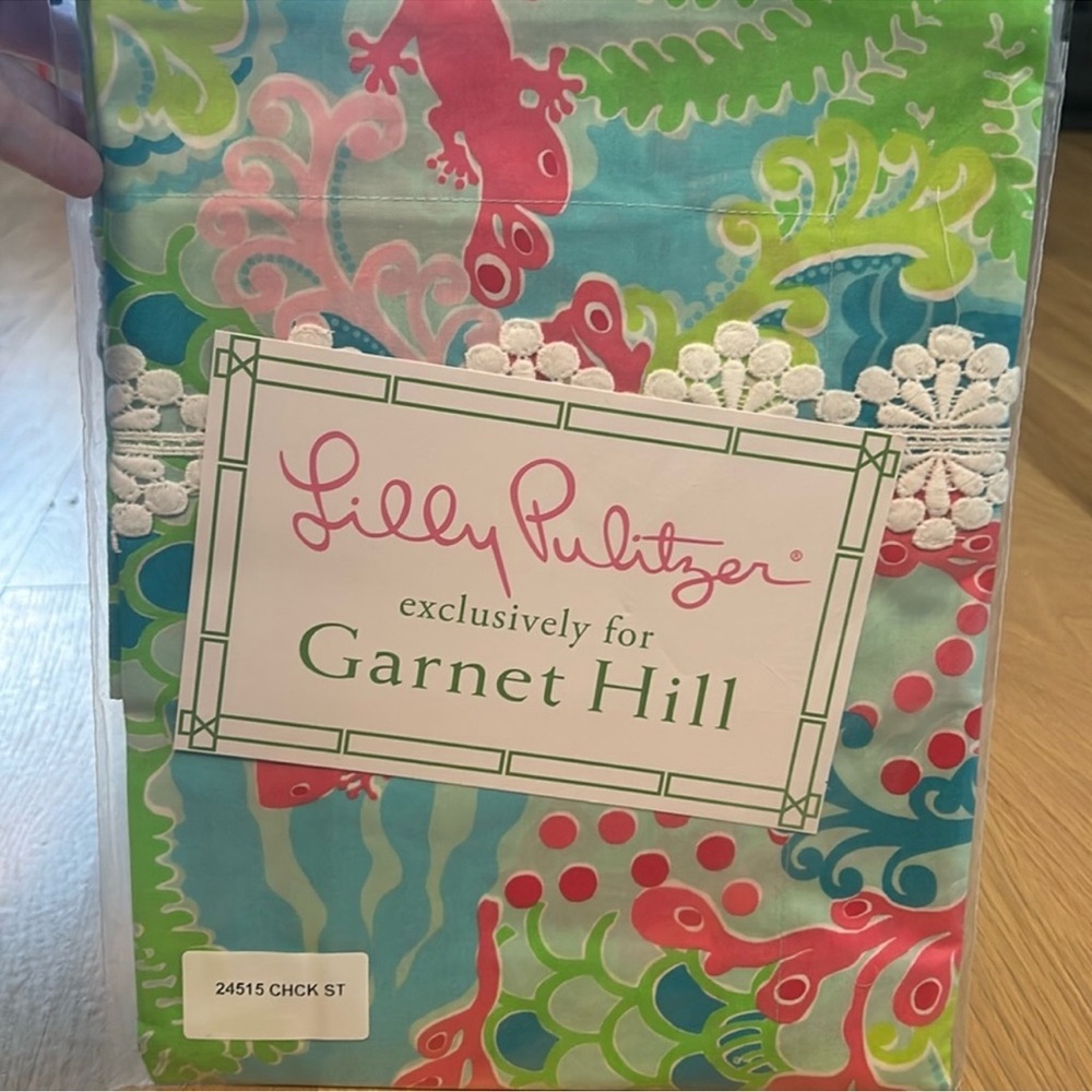 NWT Lilly Pulitzer for Garnet Hill Duvet Cover Twin Sz AND Standard Sham - Picture 3 of 6